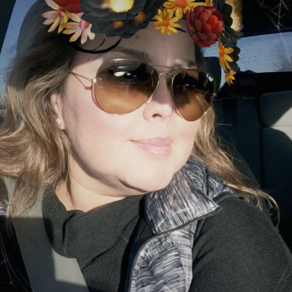 Meet your Posher, Olivia